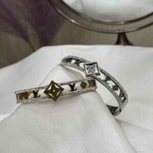 لویی ویتون نگینی