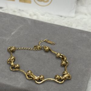 دستبند مهره